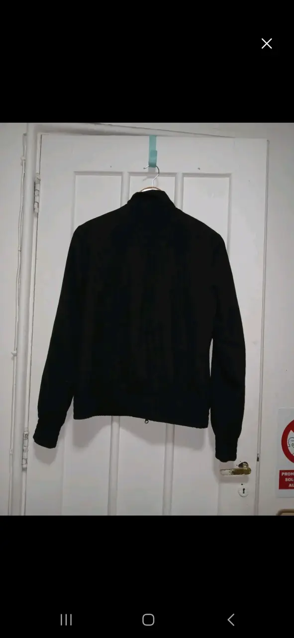 Chaqueta negra Nike para mujer - 3