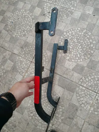 Soporte metálico para Moto - miniatura 1