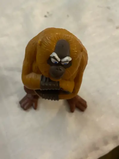 Figura de acción de mono marrón - miniatura 2