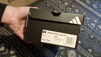 Zapatillas de fútbol Adidas Predator blancas y amarillas - miniatura 5