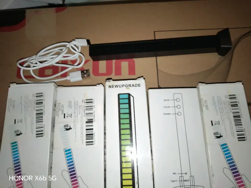 Barra LED RGB con control USB - 1