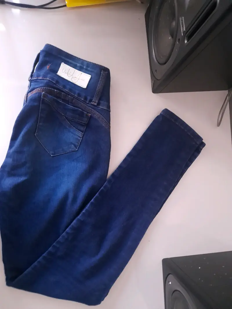Jeans azul oscuro Unidos Jeans