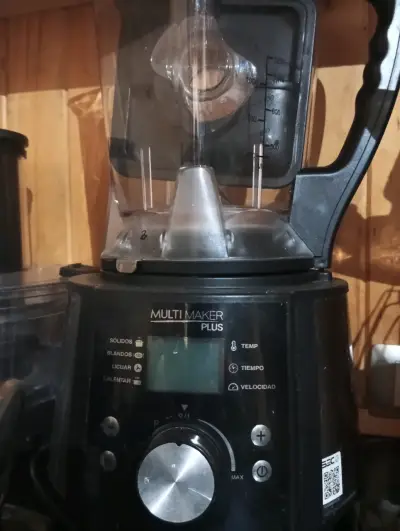 Procesador de alimentos Multimaker Plus con accesorios - miniatura 2