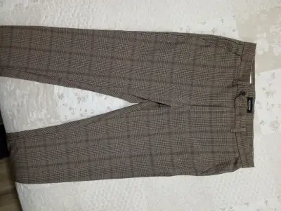 Pantalones de vestir a cuadros marrones - miniatura 2