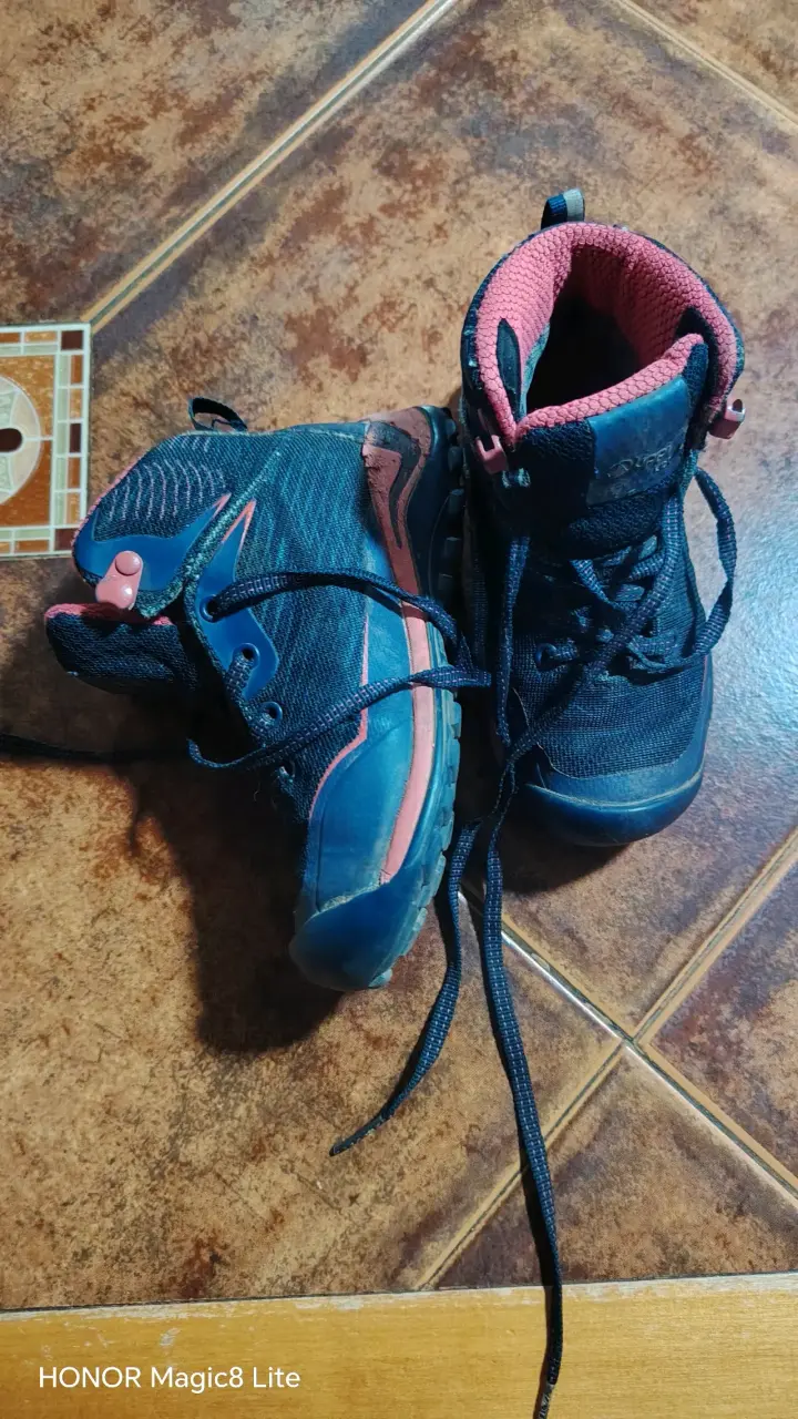 Botas de trekking para niñas azul