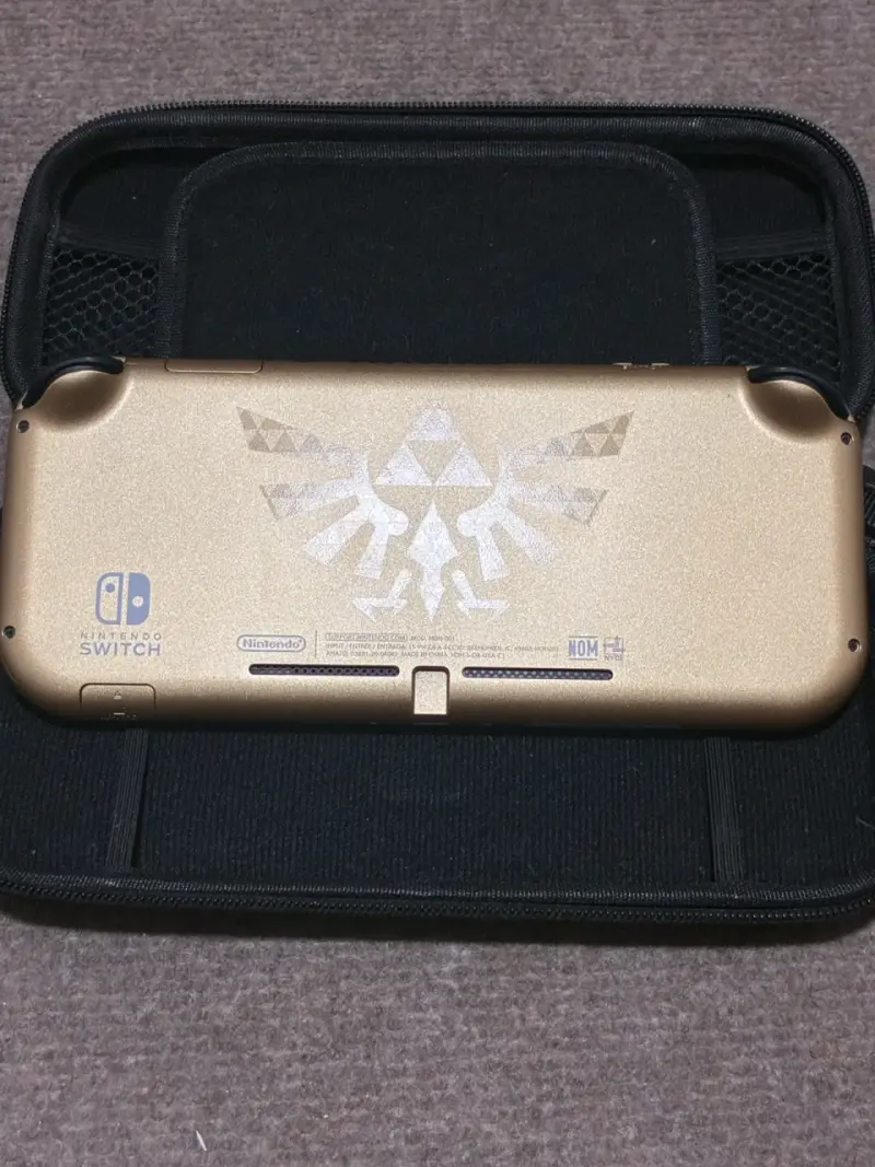 Nintendo Switch Lite Edición Hyrule nueva - 3