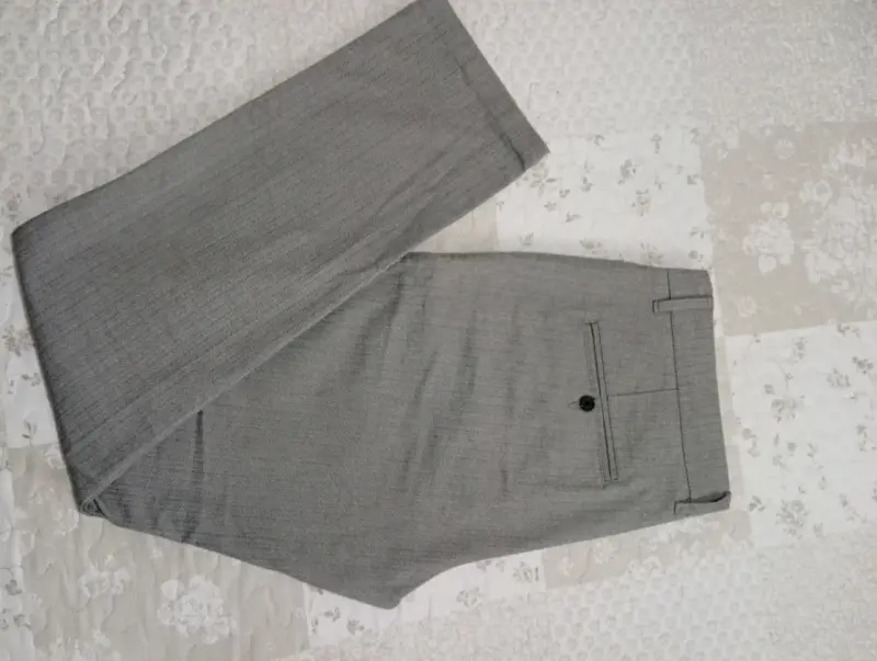Pantalón de vestir gris para hombre - 1