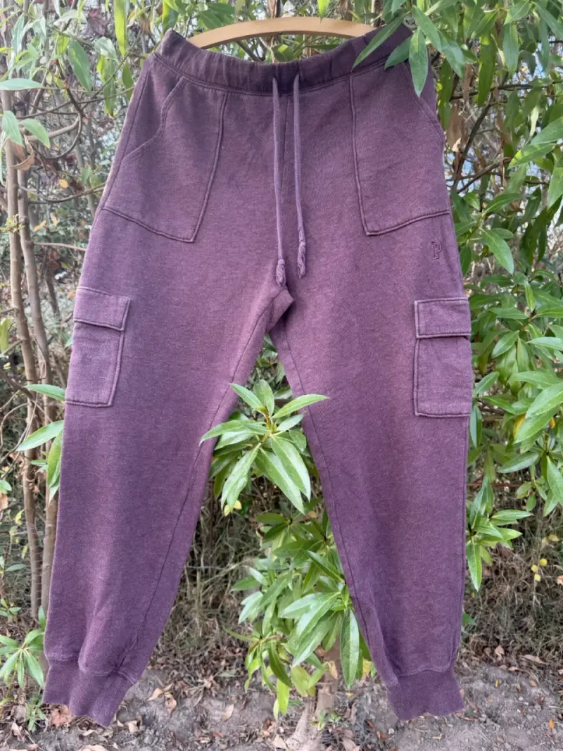 Pantalón de buzo marca pink - 1