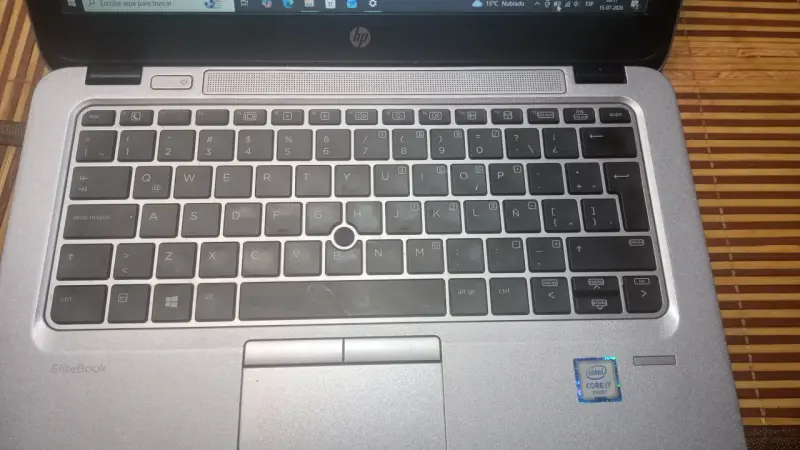 Laptop HP EliteBook 820 G3 Intel Core i7 8GB RAM - 3