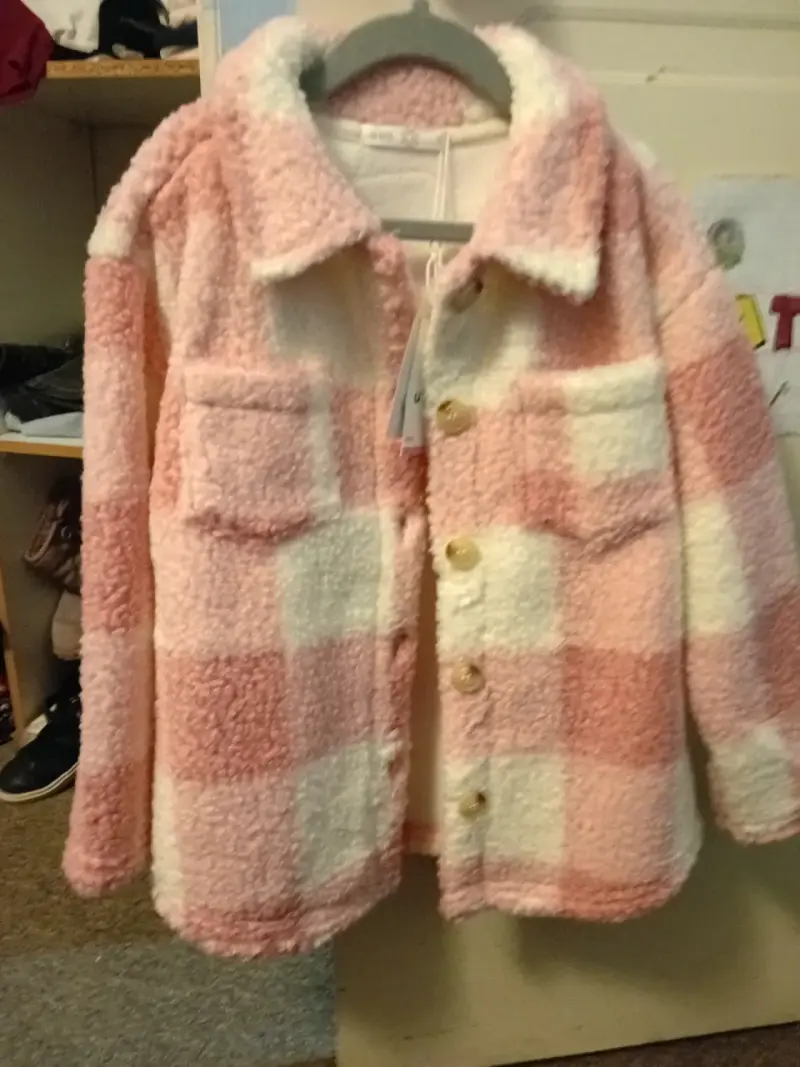 Chaqueta de lana a cuadros rosados - 1