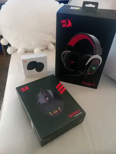Set de audífonos y mouse Redragon para gaming - miniatura 1