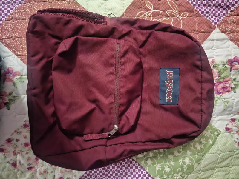 Mochila Jansport burdeos clásica