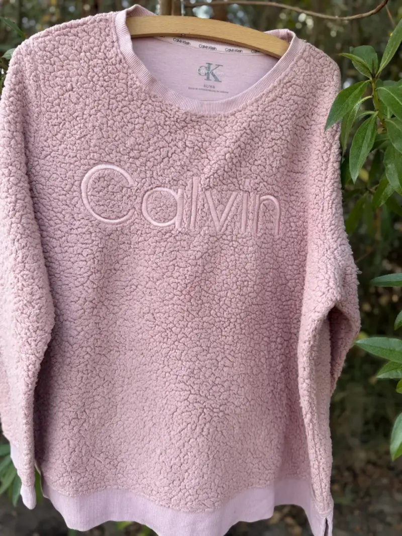 Polerón Calvin Klein rosado - 2