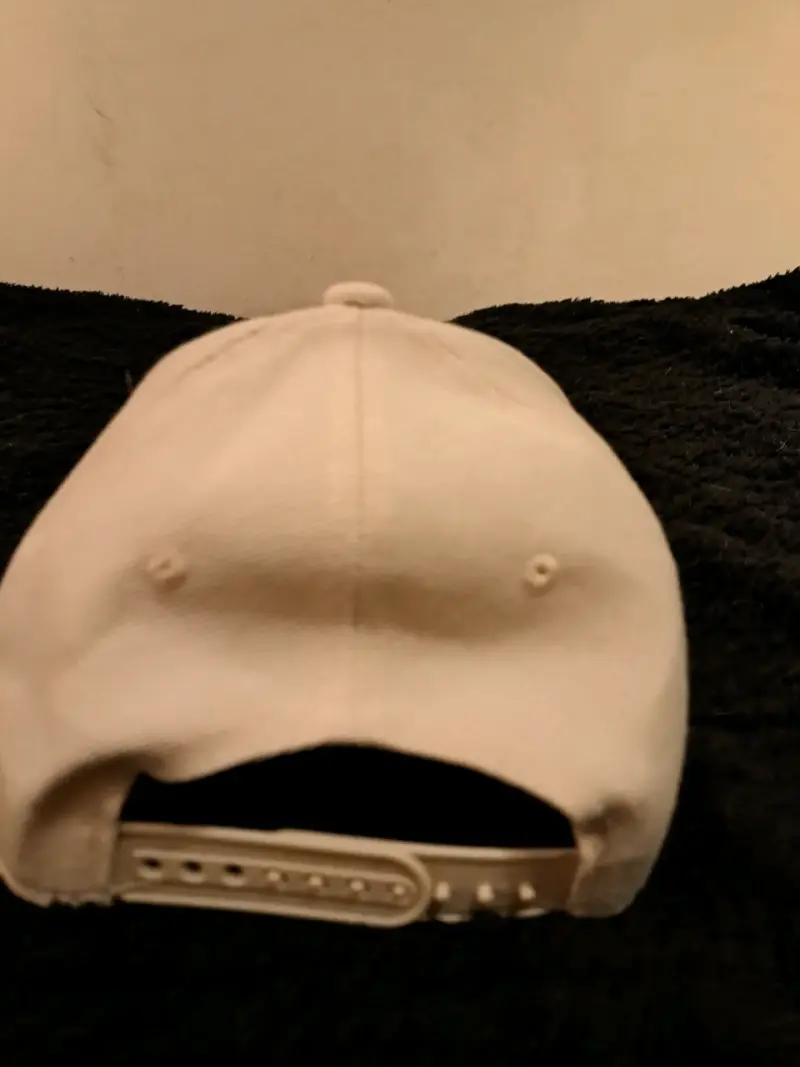 Gorra beige con logo bordado - 3
