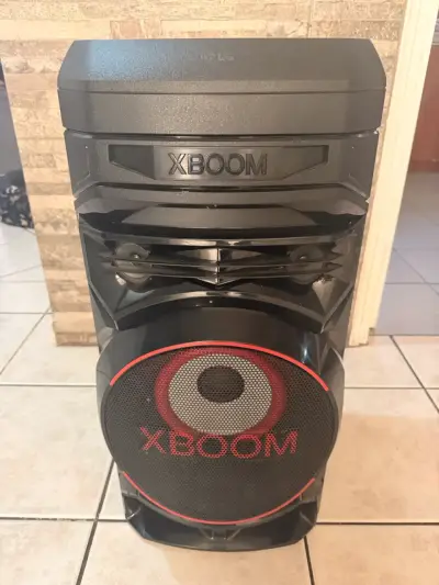 Parlante LG XBOOM con control remoto - miniatura 2
