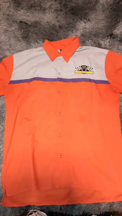 Camisa de trabajo naranja con logo - miniatura 1