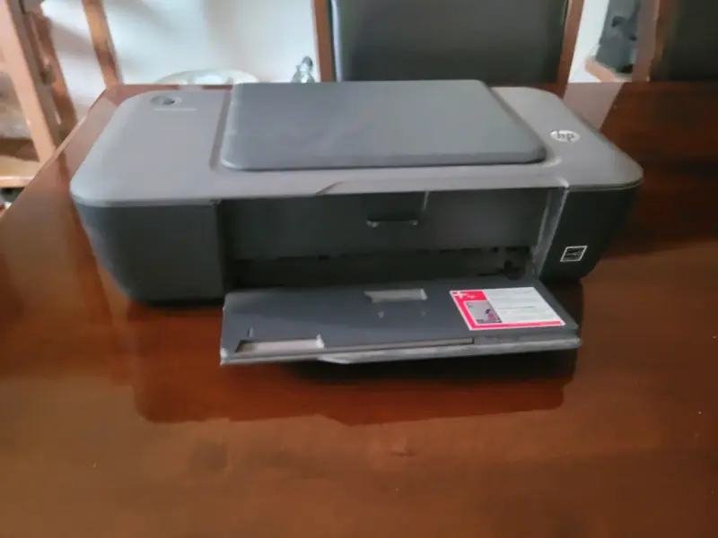 Impresora HP Deskjet multifuncional - 1