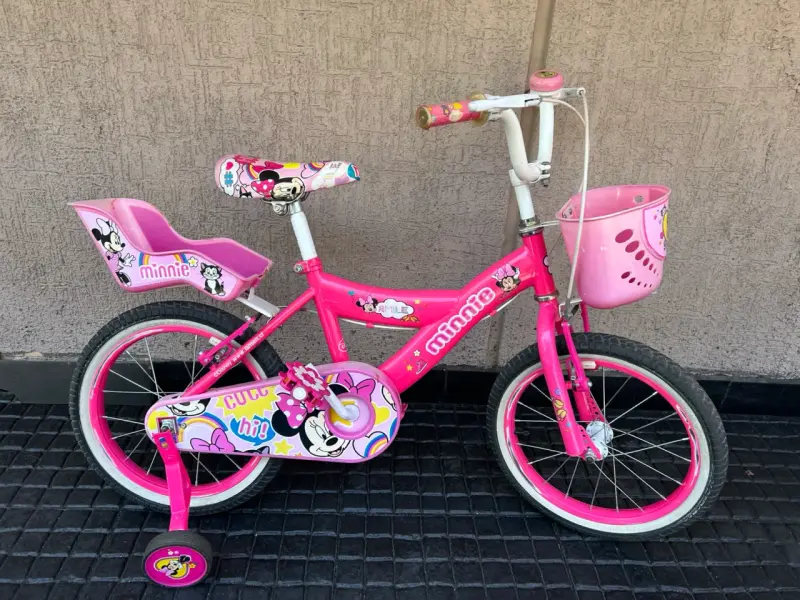 Bicicleta infantil Minnie Mouse rosa con ruedas de apoyo - 1