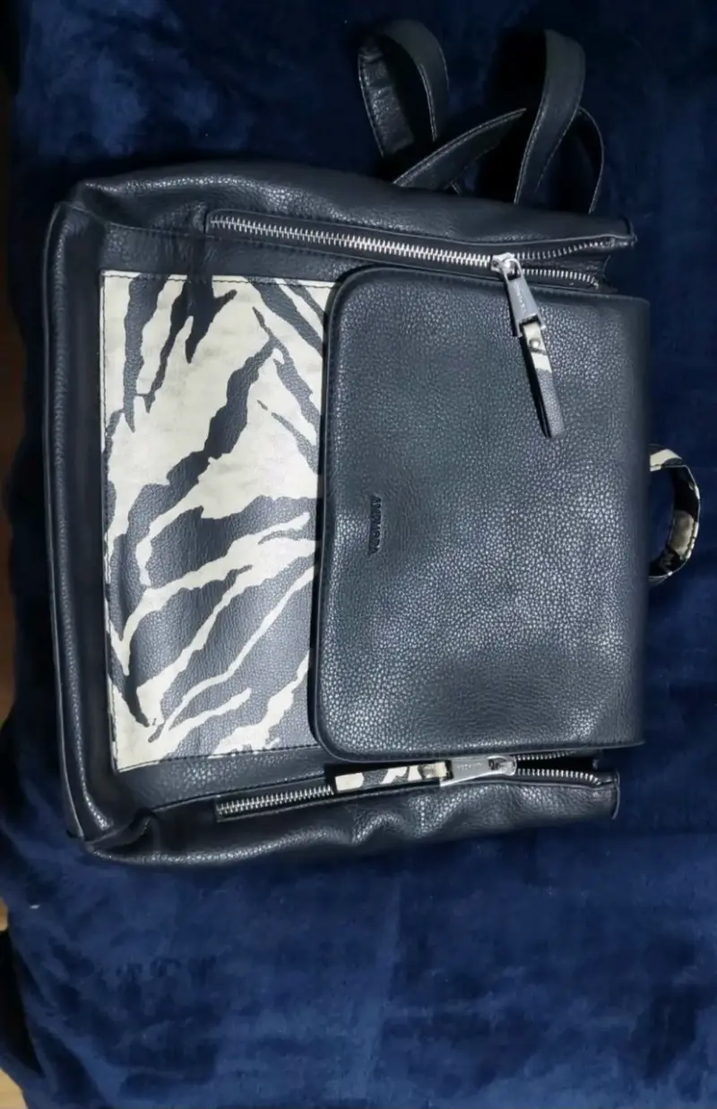 Mochila de cuero con diseño animal print - 1