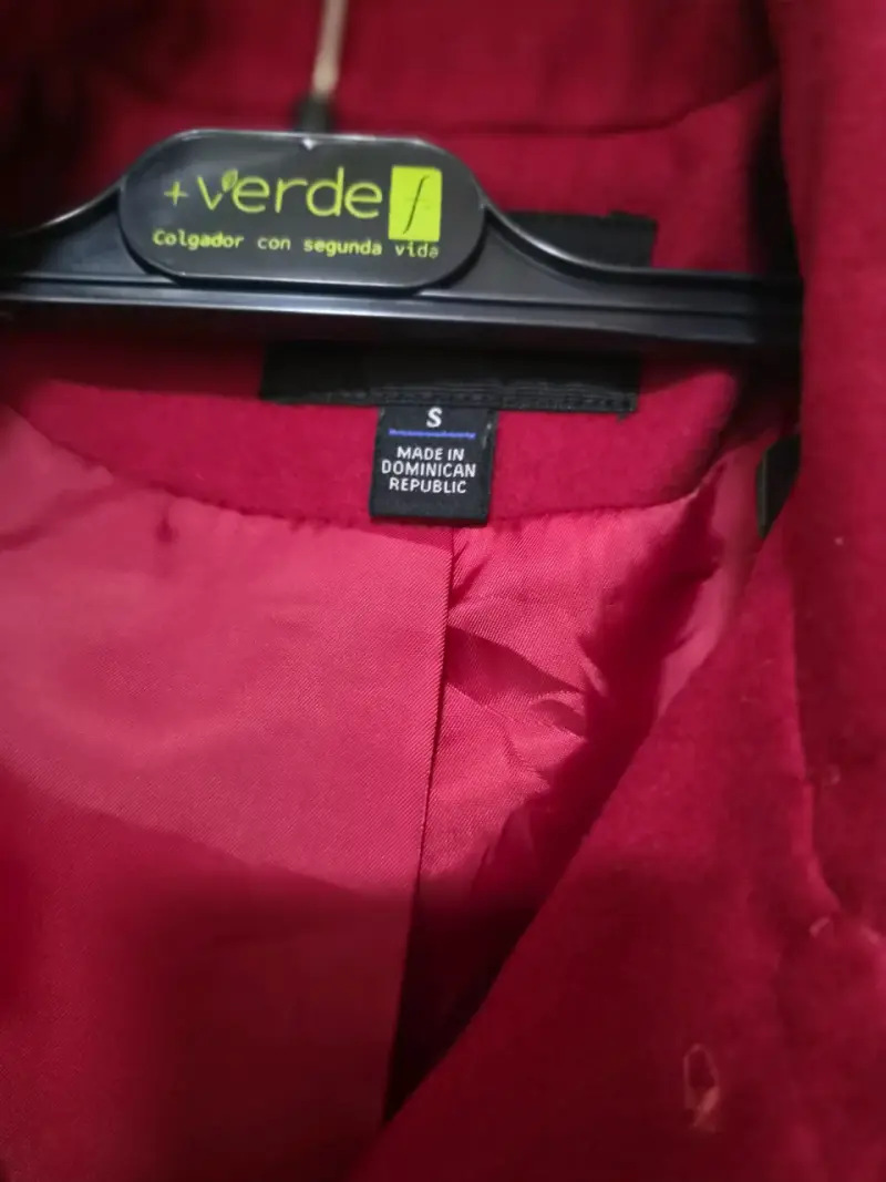 Abrigo rojo mujer  talla M - 3