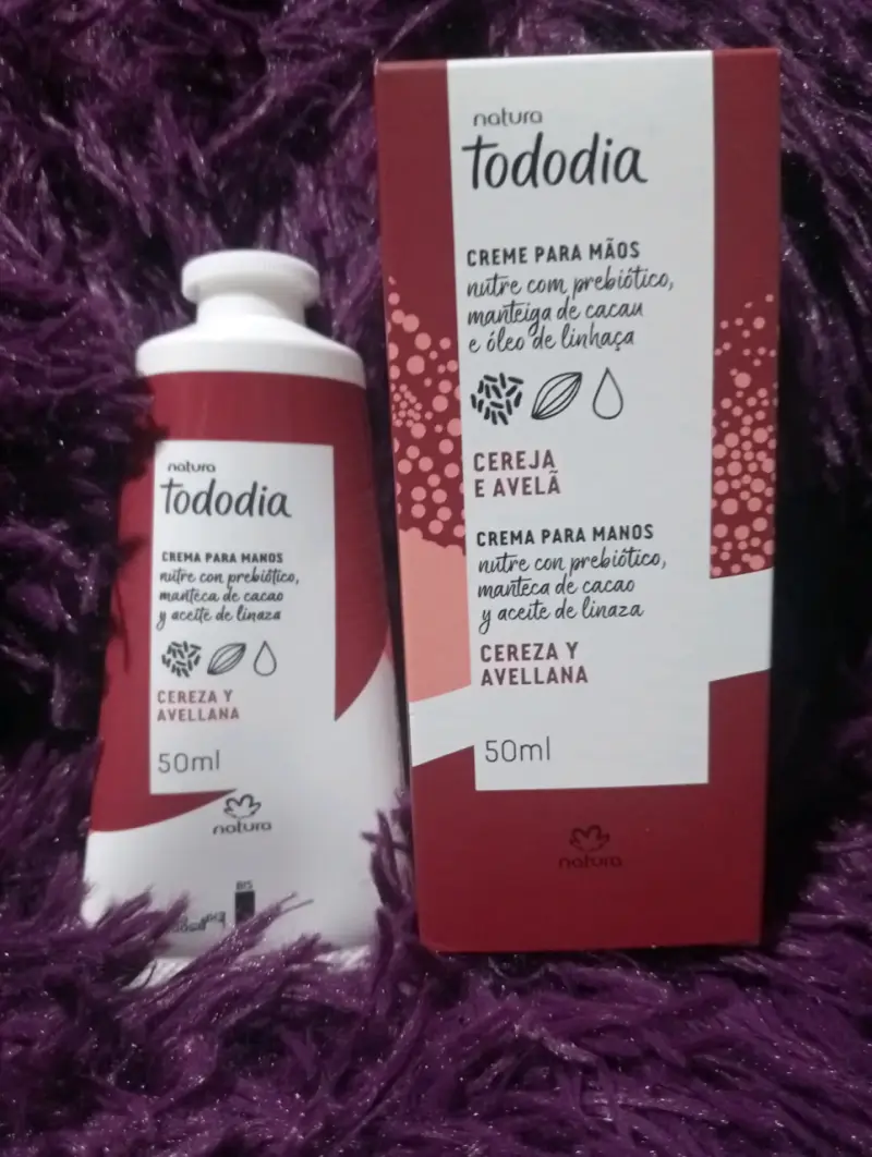 Crema de manos Natura Tododia Cereza y Avellana
