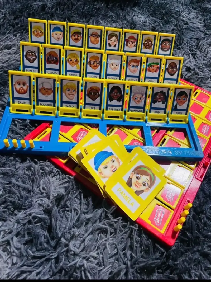Juegos de mesa Operando, Twister y más - 5