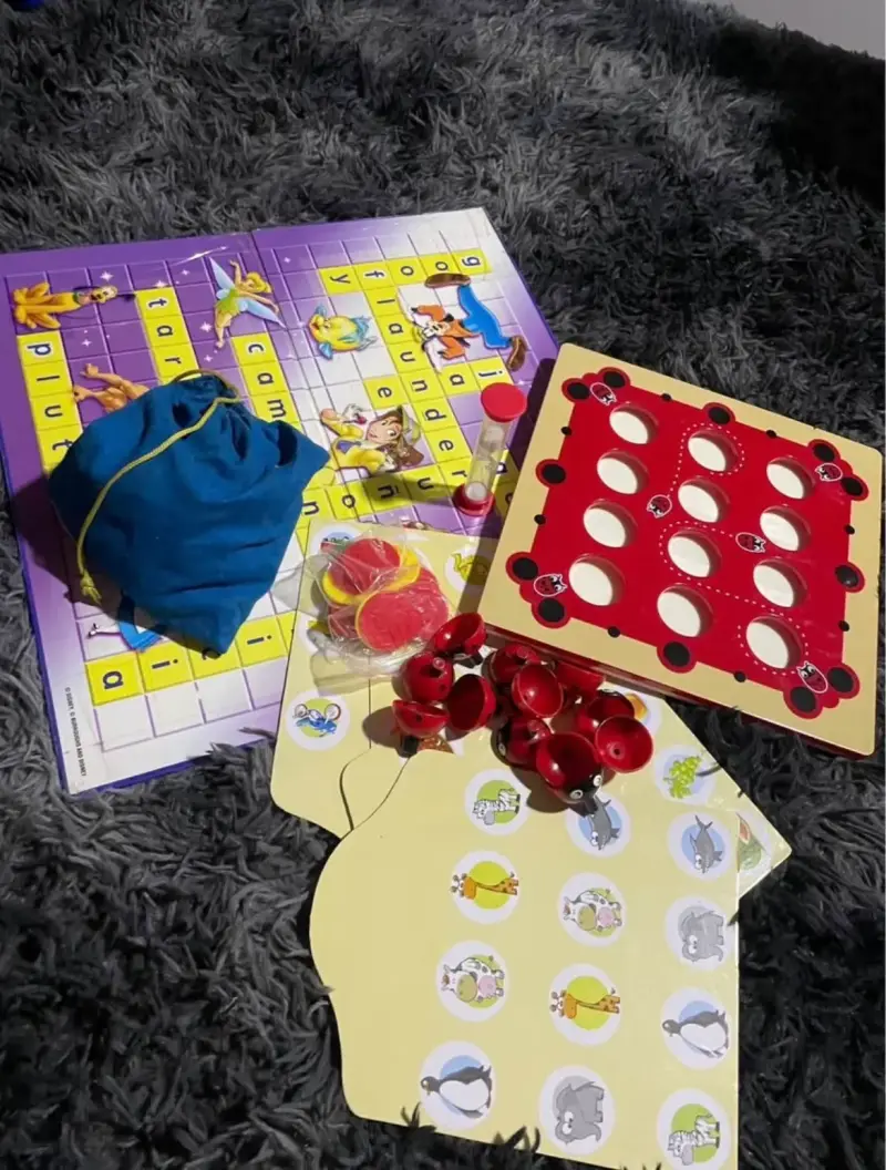 Juegos de mesa Operando, Twister y más - 6