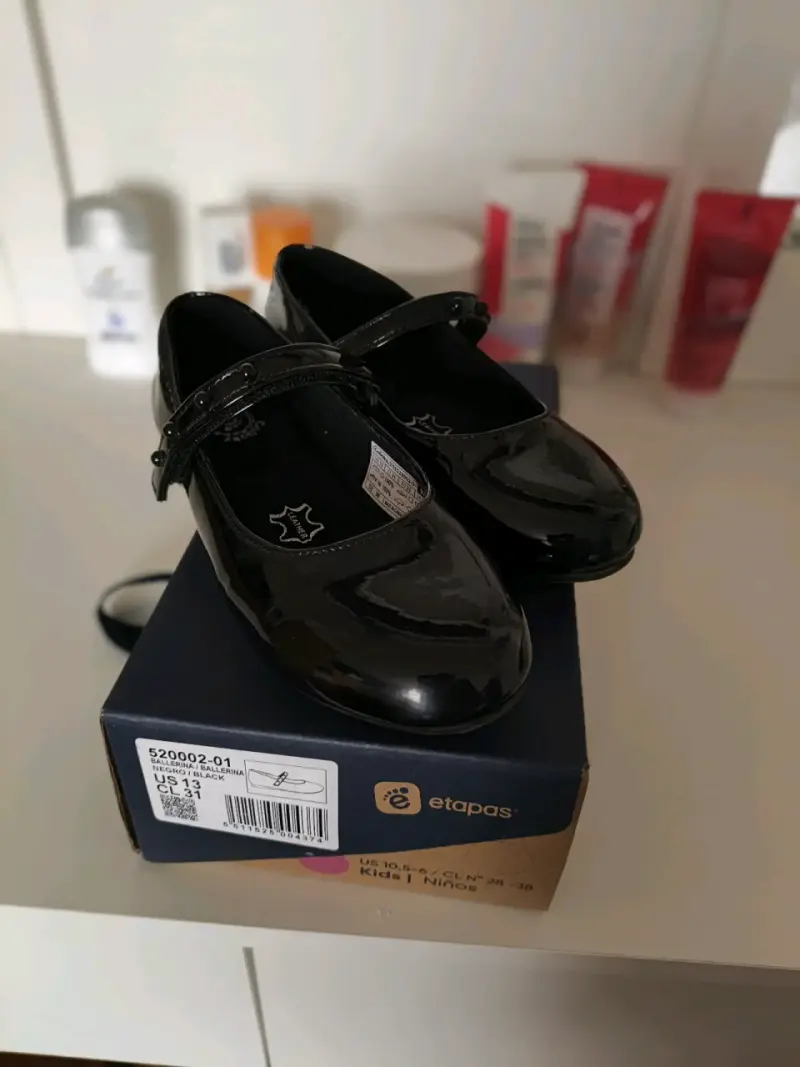 Zapatos de charol negros para niña Etapas