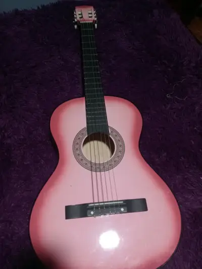 Guitarra acústica rosada para principiantes - miniatura 1