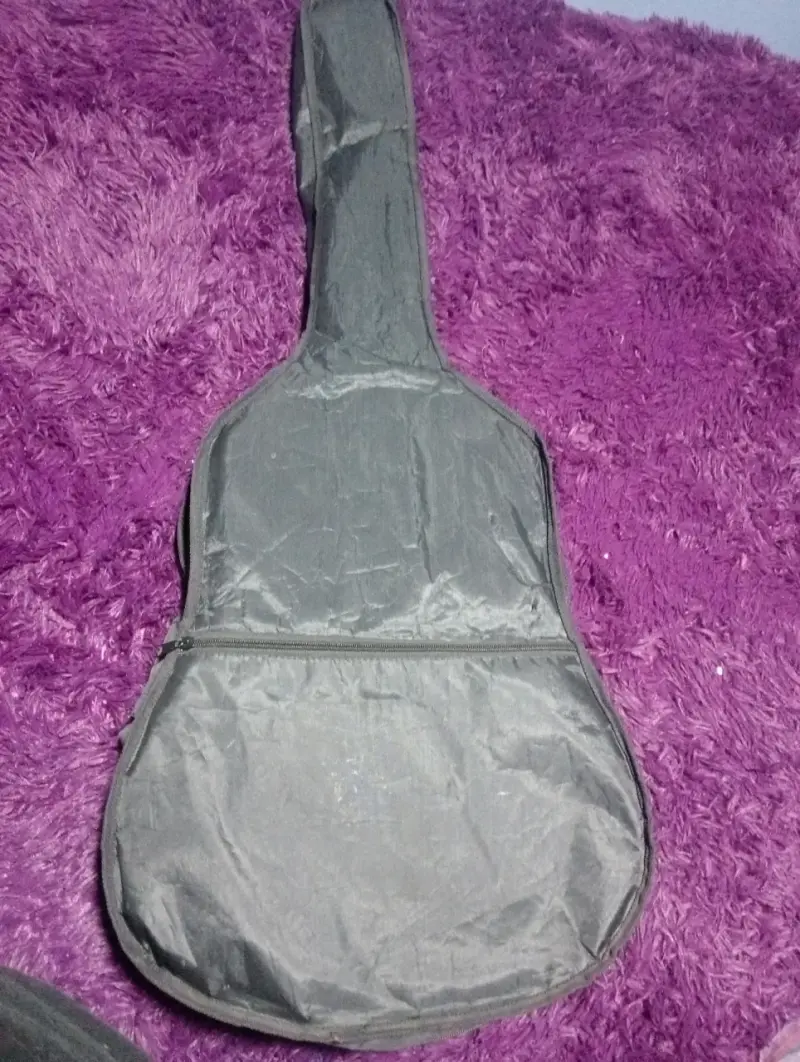 Guitarra acústica rosada para principiantes - 2