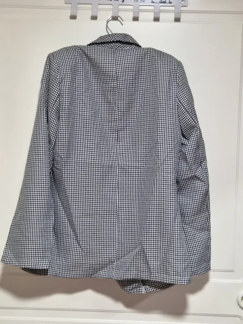 Blazer a cuadros blanco y negro para mujer - 2