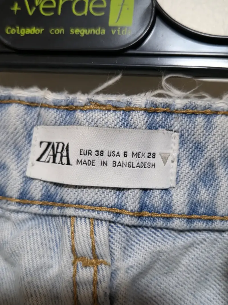 Jeans azul claro Zara de tiro alto - 3