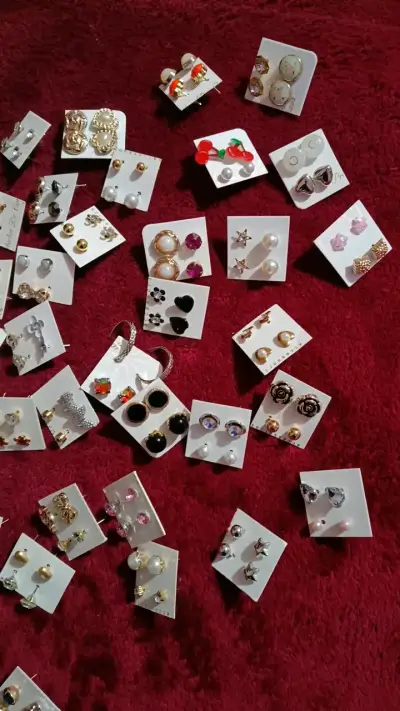 Set de aros variados para mujer - miniatura 1