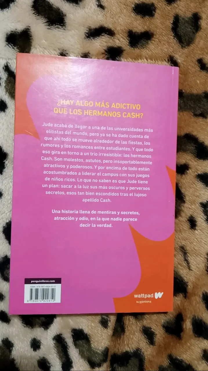 Libro 'Perfectos Mentirosos' de Alex Mírez - 2