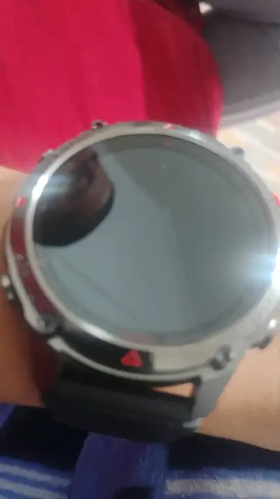 Reloj inteligente deportivo resistente al agua - miniatura 3