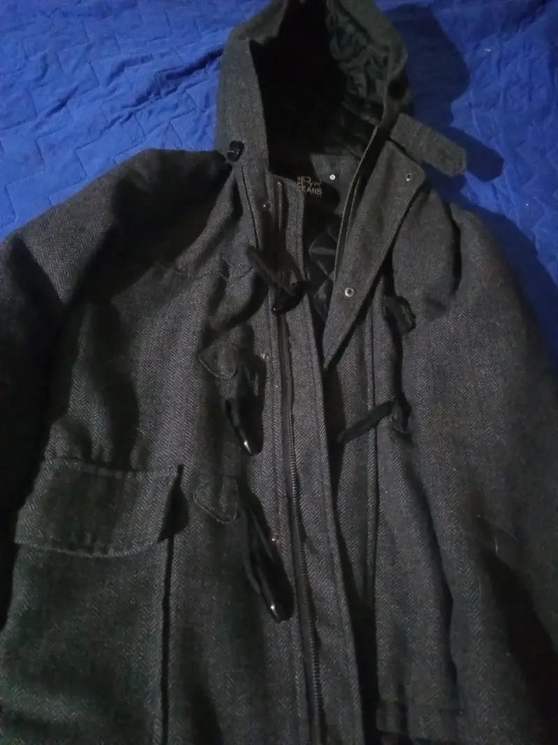 Chaqueta beige con capucha para hombre - 2