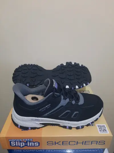 Zapatillas Skechers Slip-Ins negras para mujer - miniatura 3