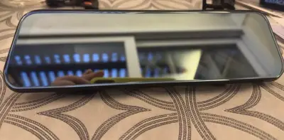 Espejo retrovisor con cámara integrada - miniatura 2