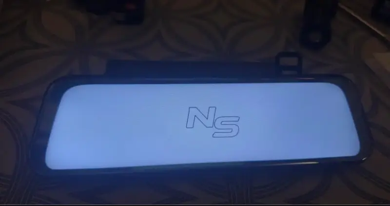 Espejo retrovisor con cámara integrada - 3