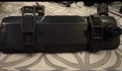 Espejo retrovisor con cámara integrada - miniatura 4