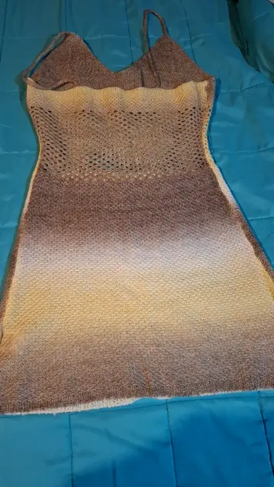 Vestido tejido a crochet degradado beige - miniatura 2