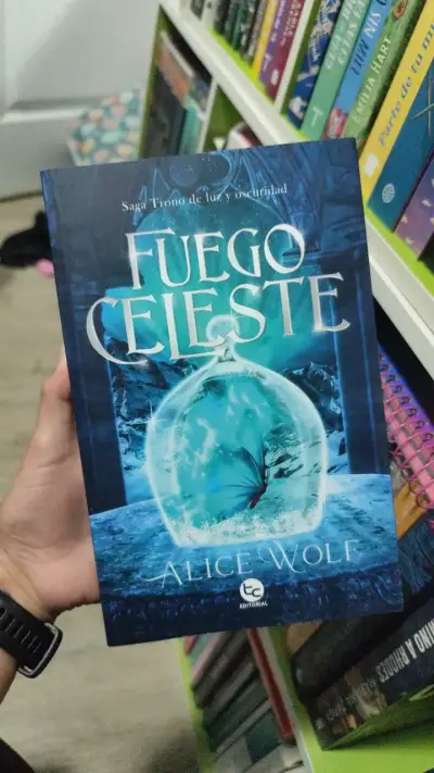 Libro 'Fuego Celeste' de Alice Wolf - miniatura 1