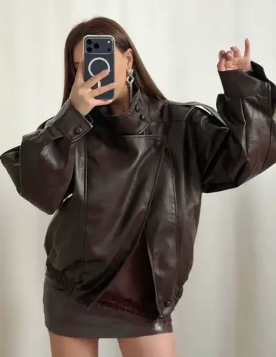 Chaqueta de cuero sintético marrón para mujer - miniatura 3
