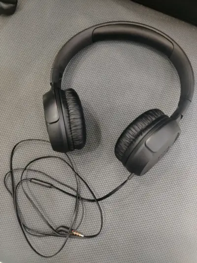 Auriculares con cable de alta calidad - miniatura 2