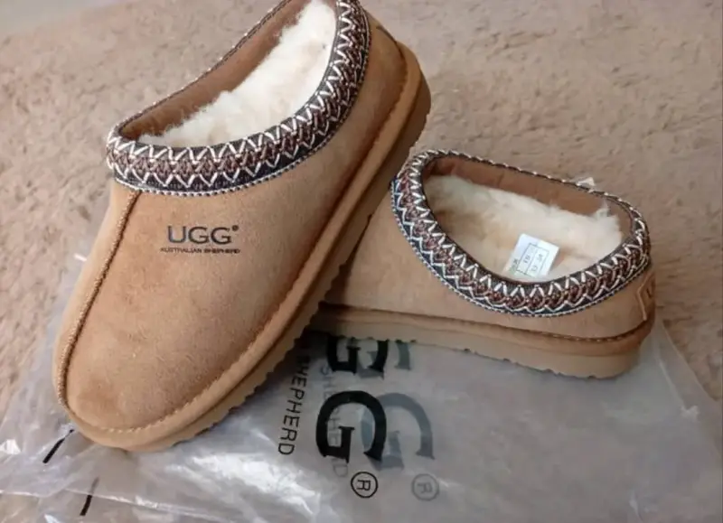 Pantuflas UGG originales niña nuevas - 1