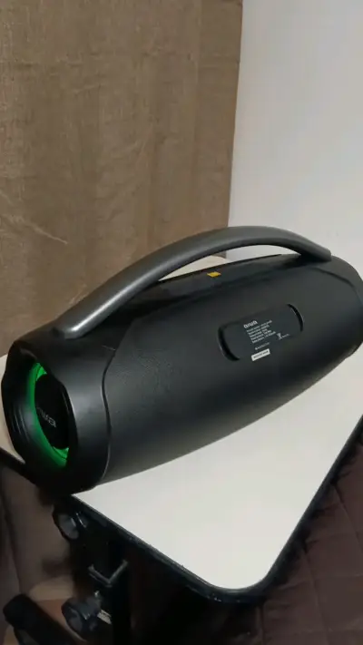 Parlante portátil Aiwa con asa - miniatura 2