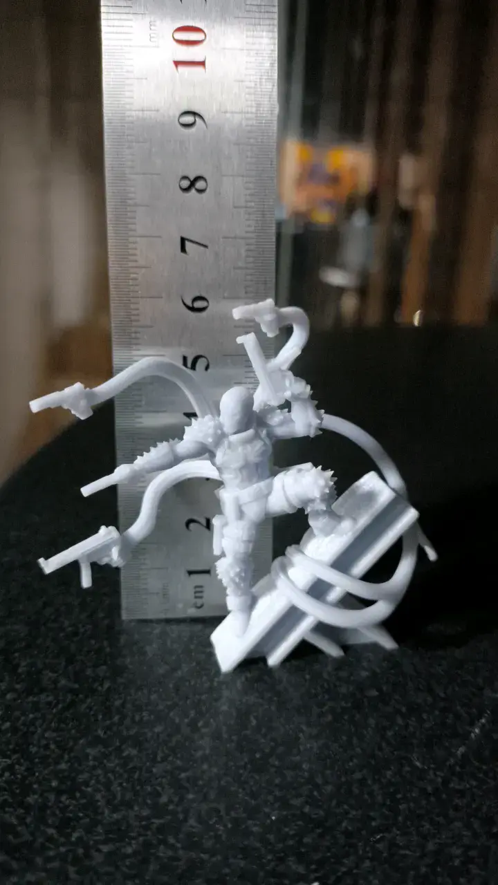 Mini Figura Agent Venom - 3
