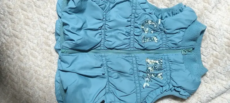 Chaqueta sin mangas azul para niña - 4