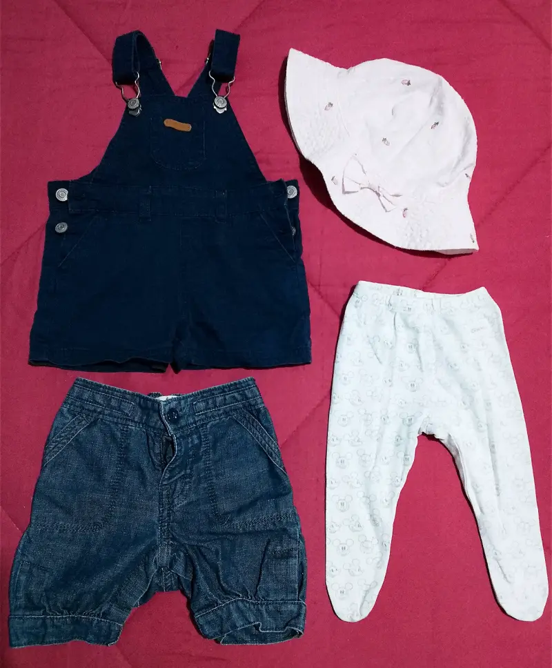 Lote de ropa para bebita - 2