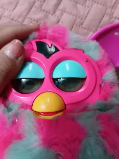 Juguete interactivo Furby rosa y celeste - miniatura 3